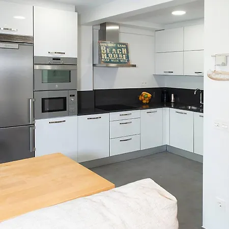 Apartman Earra - Xarma - Centro Y 2 Min. Playa, Zona Tranquila