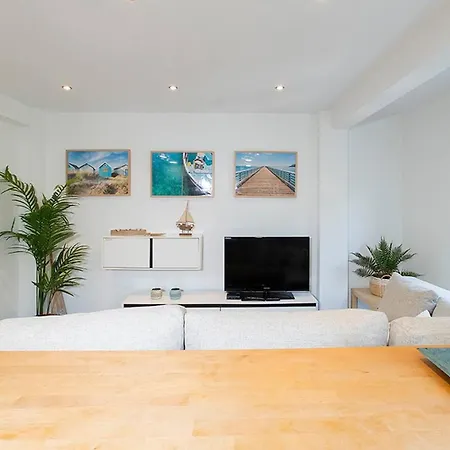 Earra - Xarma - Centro Y 2 Min. Playa, Zona Tranquila * Zarautz