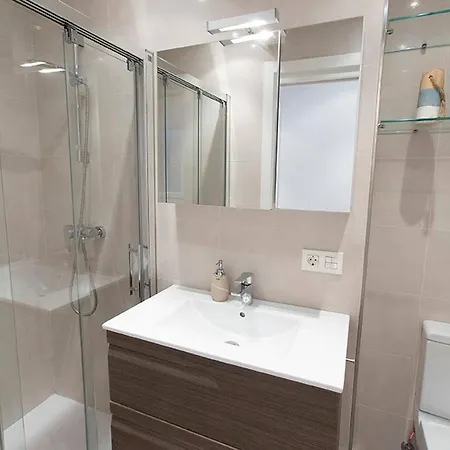 Apartman Earra - Xarma - Centro Y 2 Min. Playa, Zona Tranquila